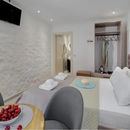 Gkountis * Tsoukaládhes